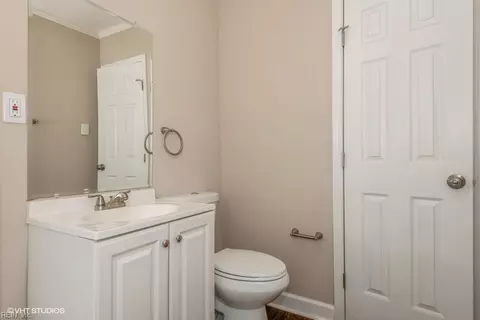Bath - 40 Cavalier Rd, Hampton, VA 23669 photo 1 of 2