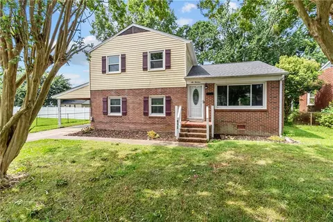 613 Gary Ln, Hampton, VA 23661