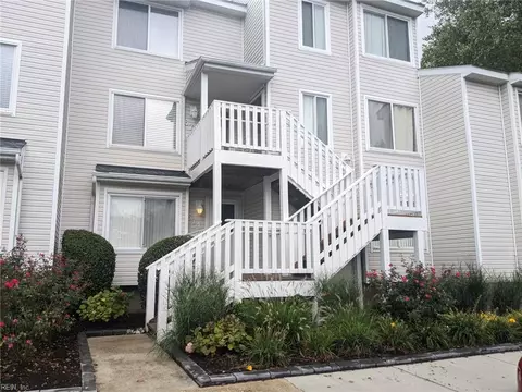 674 Seawatch Cv, Virginia Beach, VA 23451