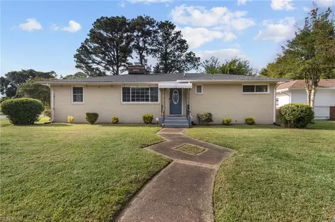 1401 Spring Rd, Chesapeake, VA 23321