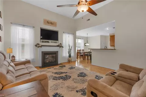6535 Gentry Ct, Gloucester, VA 23061 photo 12