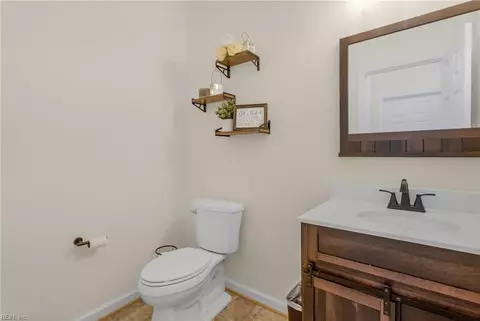 6535 Gentry Ct, Gloucester, VA 23061 photo 38