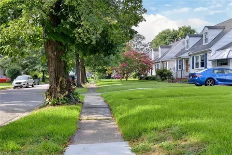 15 Charles St, Hampton, VA 23669 photo 2
