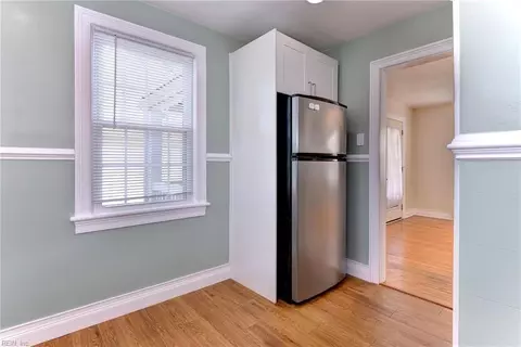 15 Charles St, Hampton, VA 23669 photo 9