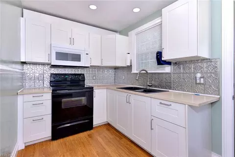 15 Charles St, Hampton, VA 23669 photo 6