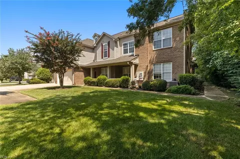1016 Grand Oak Ln, Virginia Beach, VA 23455