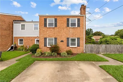 433 Burr Oak Ct, Virginia Beach, VA 23454