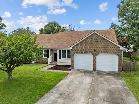 Exterior - 400 Adorn Ct, Suffolk, VA 23434 photo 9 of 10
