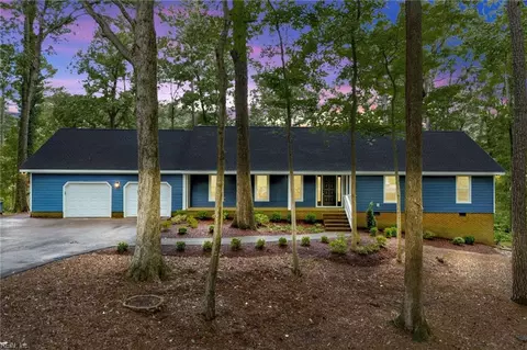 617 Piney Point Rd, Virginia Beach, VA 23452