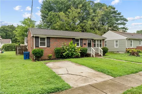 812 Vermont Ave, Portsmouth, VA 23707