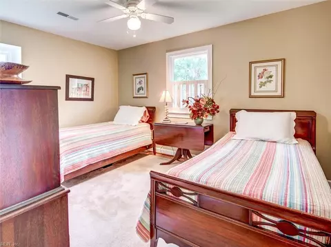 2821 Greenview Rd, Chesapeake, VA 23321 photo 35