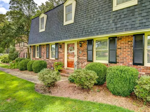 2821 Greenview Rd, Chesapeake, VA 23321 photo 5