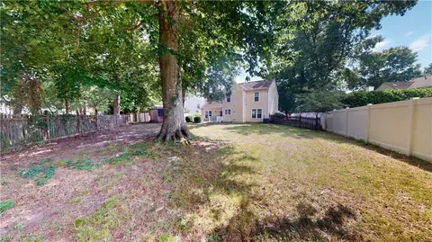 Exterior - 3 Stephen Conway Ct, Hampton, VA 23666 photo 8 of 9