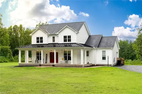 11190 Colemans Lake Rd, Ford, VA 23850
