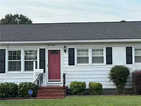 840 Headrow Ter, Hampton, VA 23666