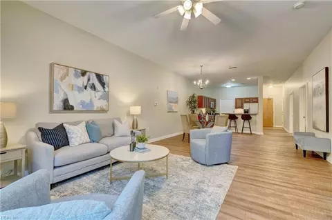 450 W Princess Anne Rd #207, Norfolk, VA 23517