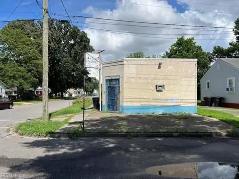 2101 Piedmont Ave, Portsmouth, VA 23704