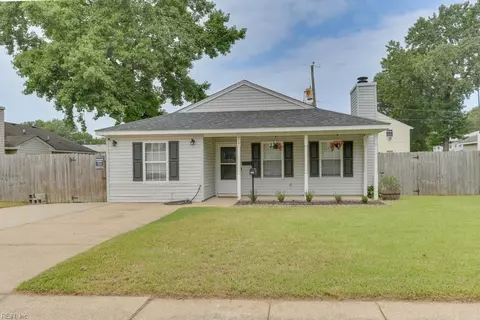 917 Dogwood Ter, Norfolk, VA 23502