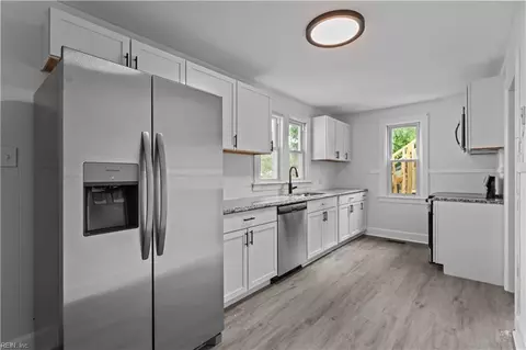 Kitchen - 1074 Norview Ave, Norfolk, VA 23513 photo 1 of 1