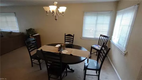 63 Shoe Ln Newport News VA 23606 12 Photos Movoto