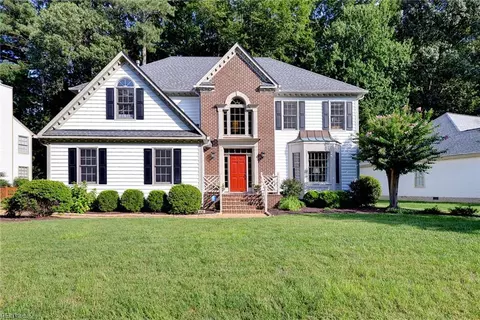 205 Rock Creek Ct, Yorktown, VA 23693