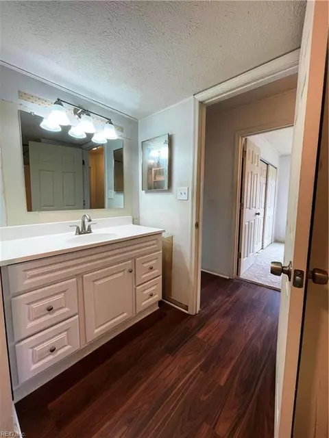 33 Haverford Ct #2, Hampton, VA 23666 photo 10