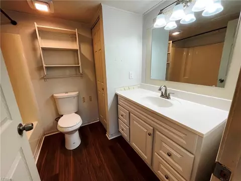 33 Haverford Ct #2, Hampton, VA 23666 photo 8