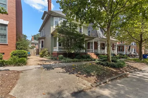 626 W Princess Anne Rd, Norfolk, VA 23517