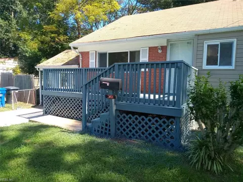 220 Paladin Dr, Virginia Beach, VA 23452