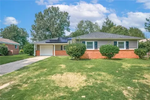 1669 Knight St, Hampton, VA 23669