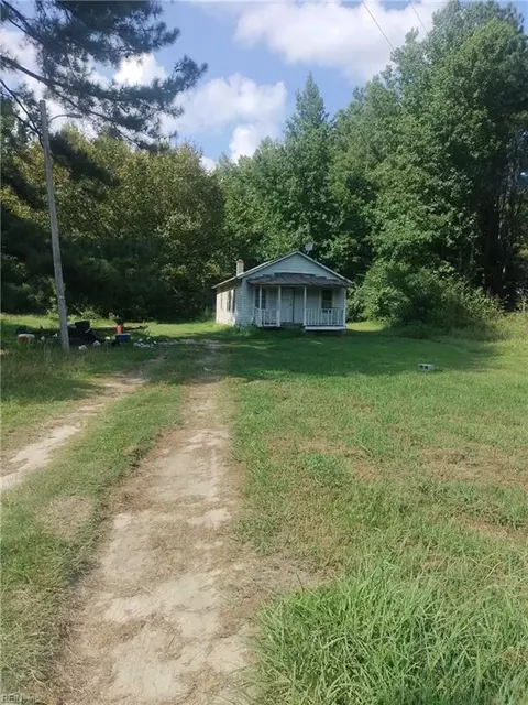 6483 Southampton Pw Pkwy, Southampton County, VA 23844