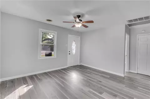 524 Shelton Rd, Hampton, VA 23663 photo 10
