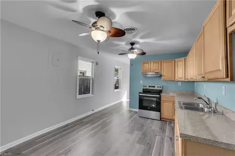 524 Shelton Rd, Hampton, VA 23663 photo 6