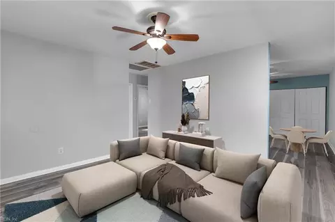 524 Shelton Rd, Hampton, VA 23663 photo 3