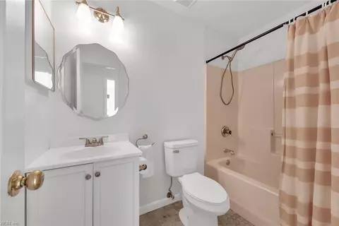 200 Kinnards Ct, Suffolk, VA 23434 photo 17