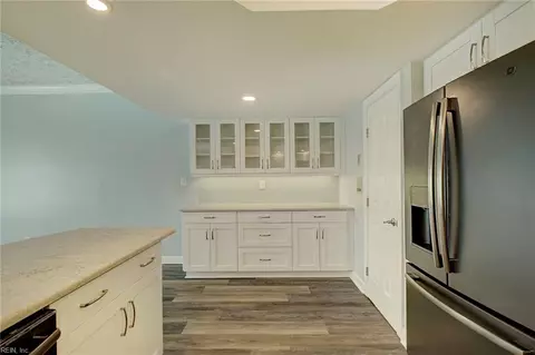 7 Mainsail Dr #1, Hampton, VA 23664 photo 7