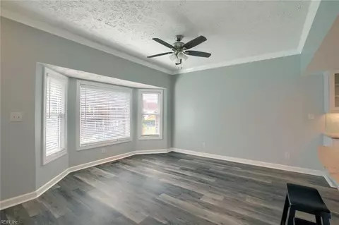 7 Mainsail Dr #1, Hampton, VA 23664 photo 14