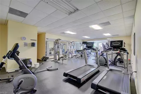 7 Mainsail Dr #1, Hampton, VA 23664 photo 30