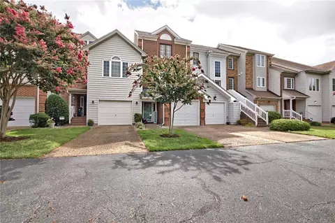 7 Mainsail Dr #1, Hampton, VA 23664 photo 3