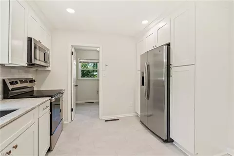 4029 Ahoy Dr, Chesapeake, VA 23321 photo 17