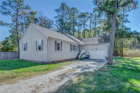 1112 Poquoson Ave, Poquoson, VA 23662