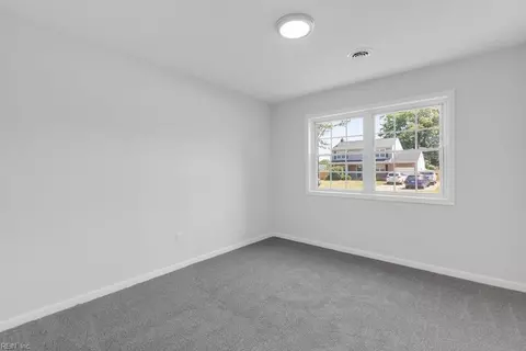 318 Fort Worth St, Hampton, VA 23669 photo 17