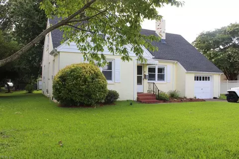 Exterior - 21 Myrtle St, Hampton, VA 23669 photo 8 of 8