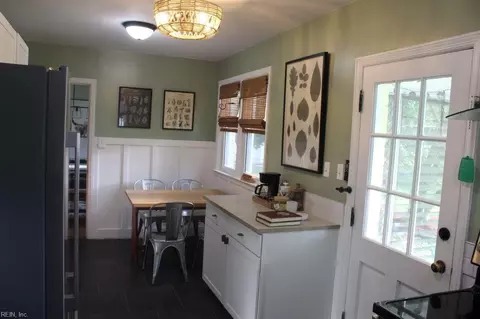 Kitchen - 21 Myrtle St, Hampton, VA 23669 photo 3 of 4