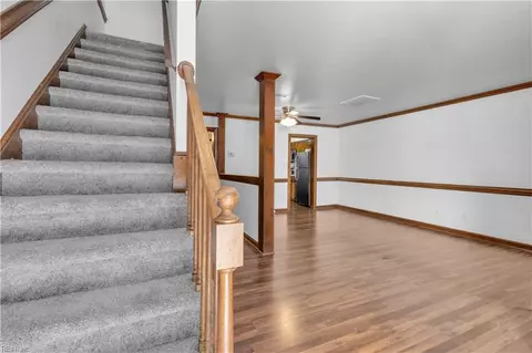 Entry Way - 6 Colonies Lndg, Hampton, VA 23669 photo 3 of 4