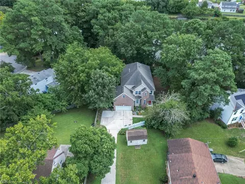 690 Red Mill Rd, Norfolk, VA 23502