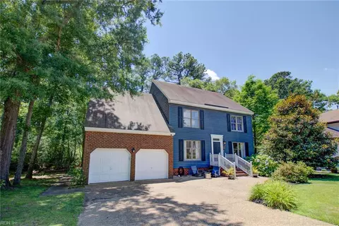 Exterior - 709 Elderberry Ct, Chesapeake, VA 23320 photo 2 of 9