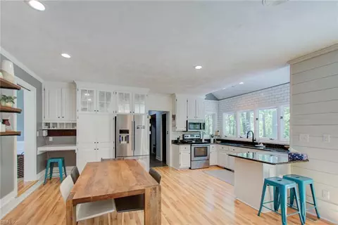 Kitchen - 709 Elderberry Ct, Chesapeake, VA 23320 photo 3 of 6