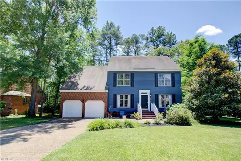 709 Elderberry Ct, Chesapeake, VA 23320