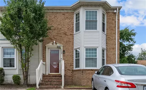 5420 Scholarship Dr, Virginia Beach, VA 23462